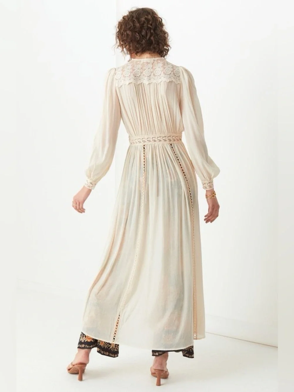 SPELL Le Gauze Lace Duster - S - Picture 6 of 13